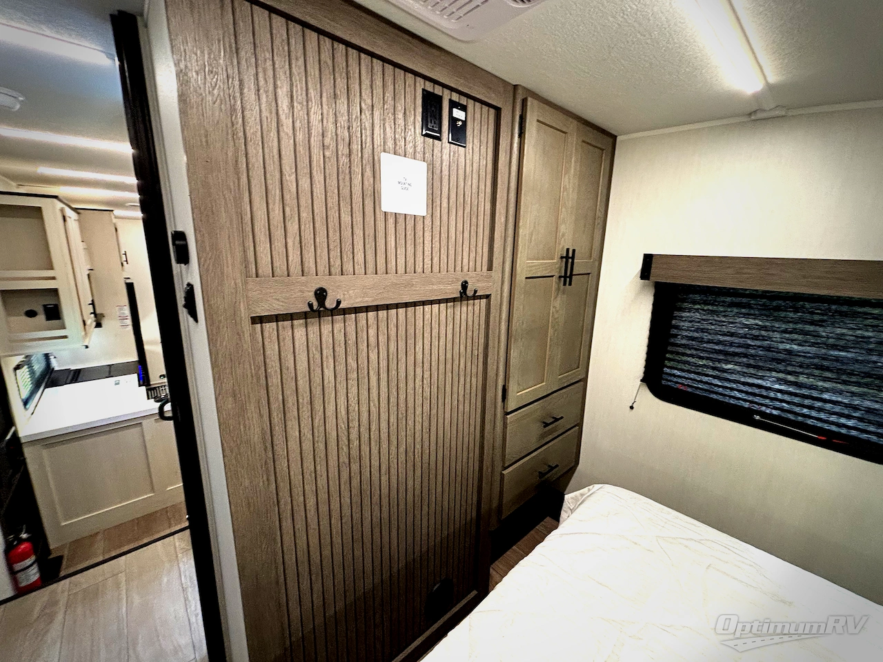 2026 Forest River Cherokee Arctic Wolf 285OPT Photo 9