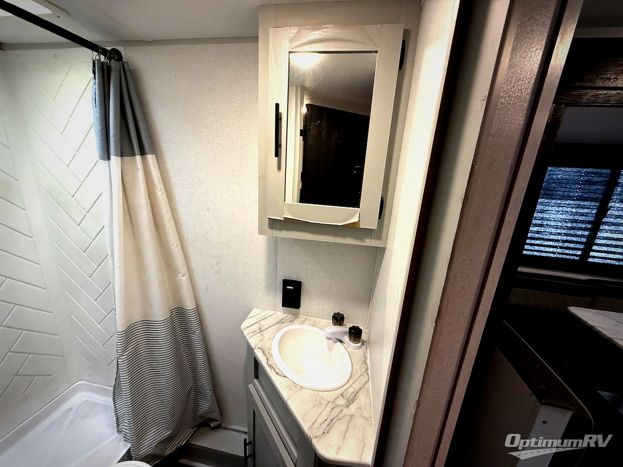 2022 Forest River Salem FSX 178BHSK Photo 16