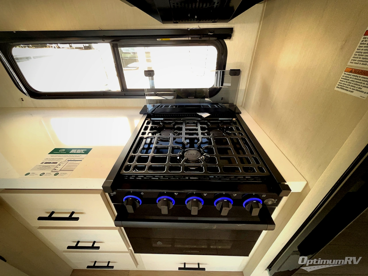 2026 Forest River Cherokee Arctic Wolf 285OPT Photo 14