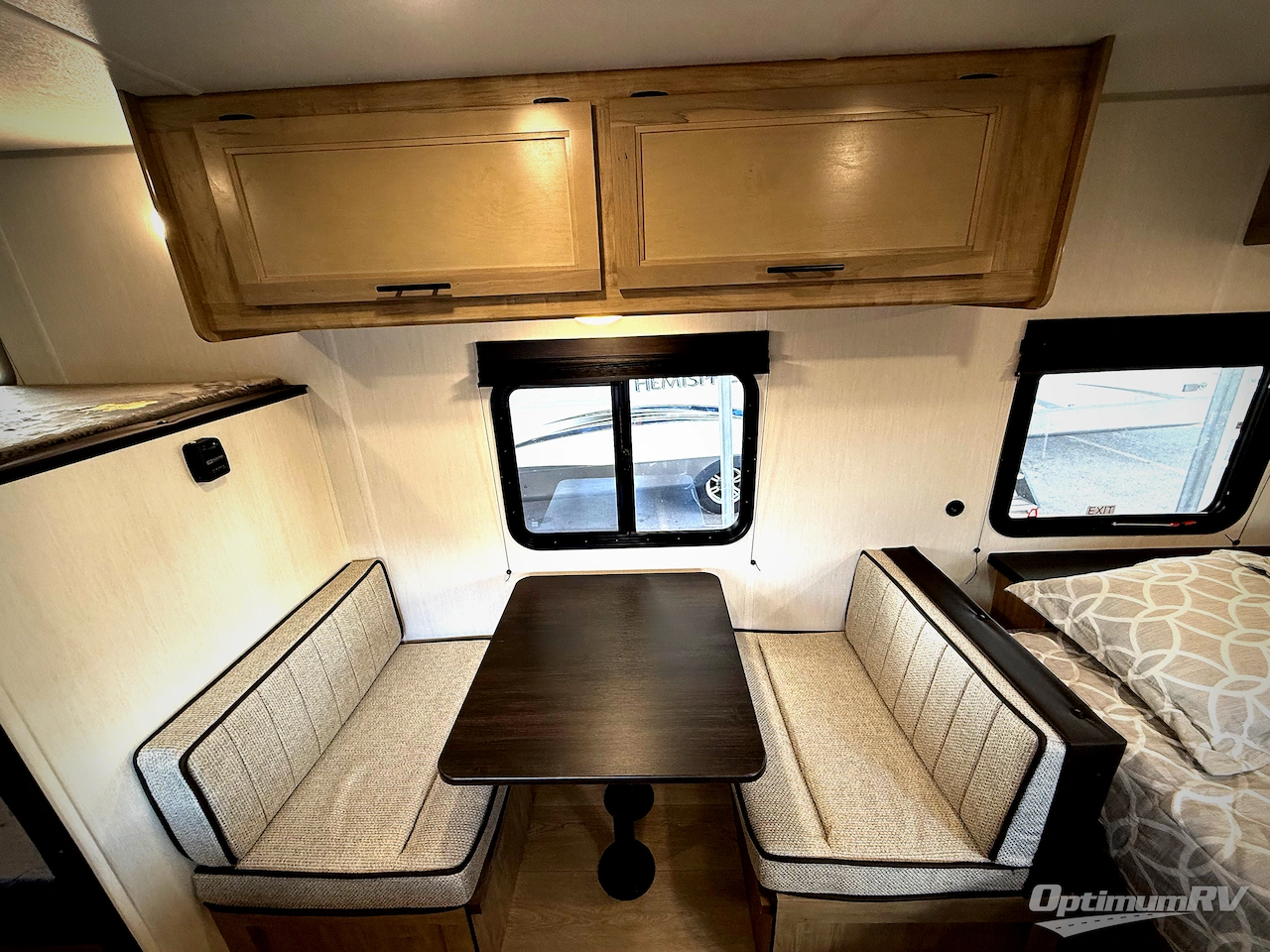 2026 Forest River Cherokee Wolf Pup 16BHSW Photo 5