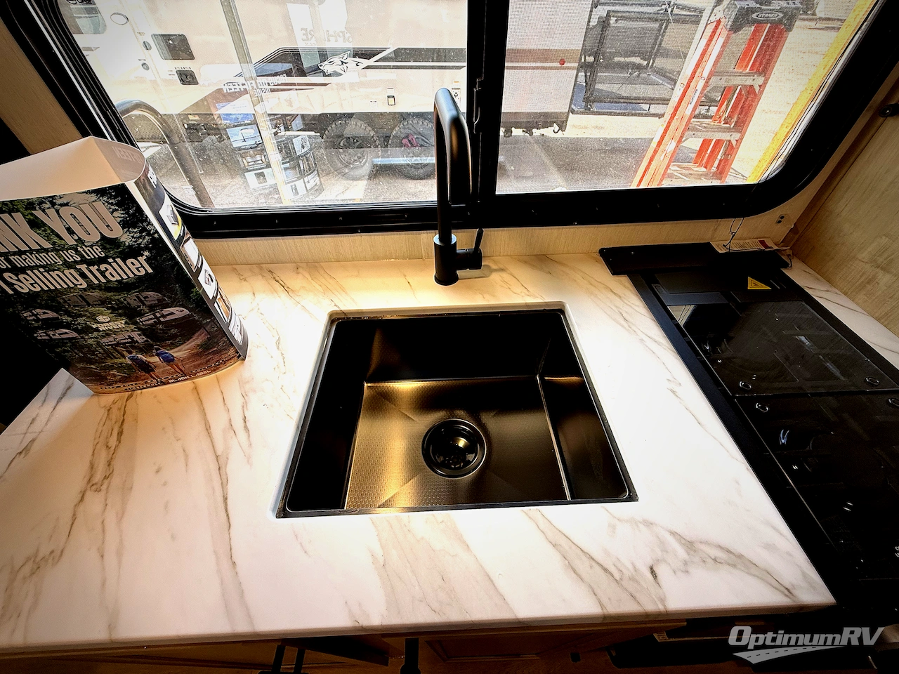 2026 Forest River Cherokee Wolf Pup 16BHSW Photo 8