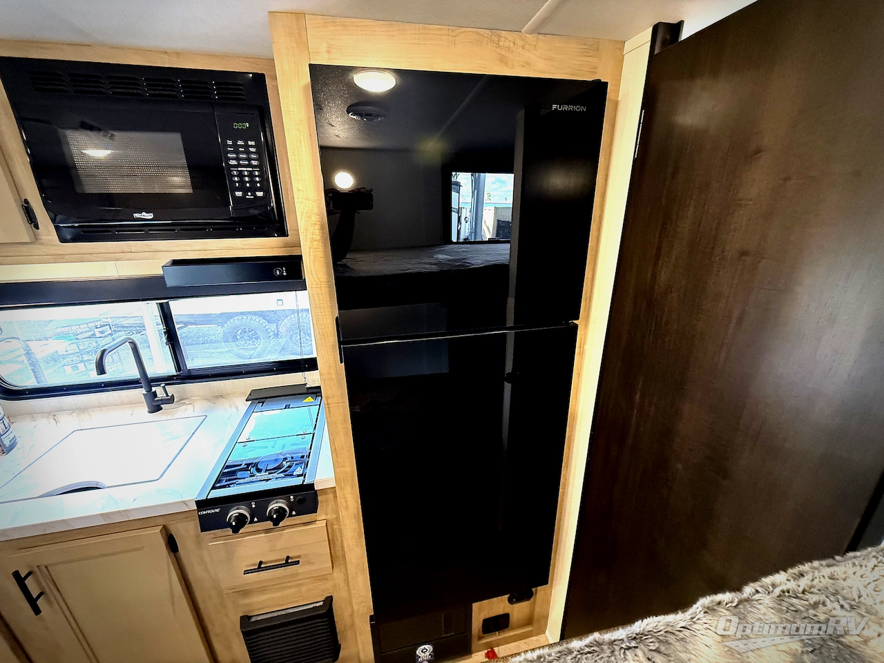 2026 Forest River Cherokee Wolf Pup 16BHSW Photo 11