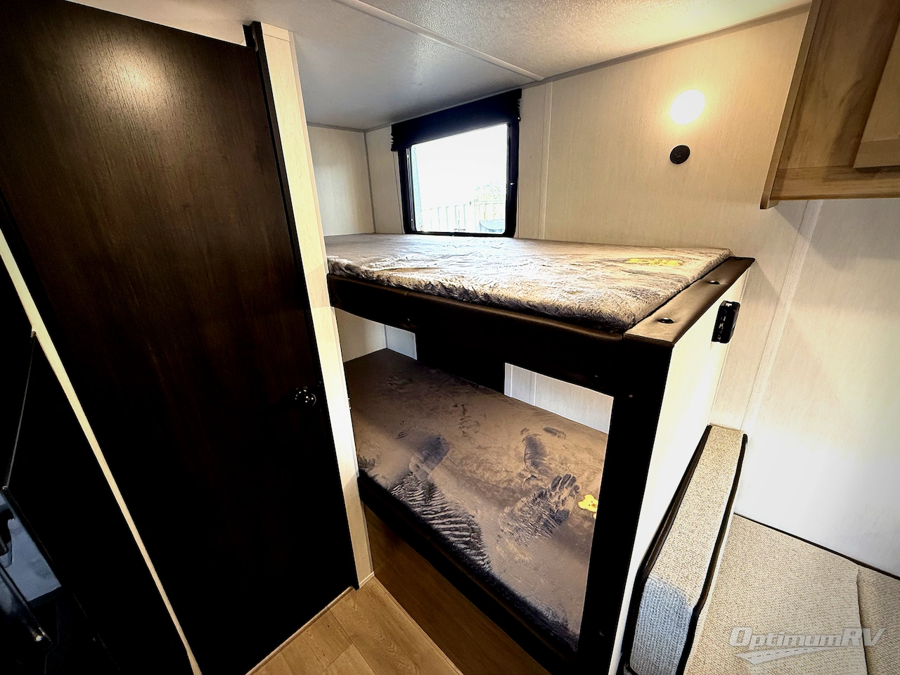 2026 Forest River Cherokee Wolf Pup 16BHSW Photo 13