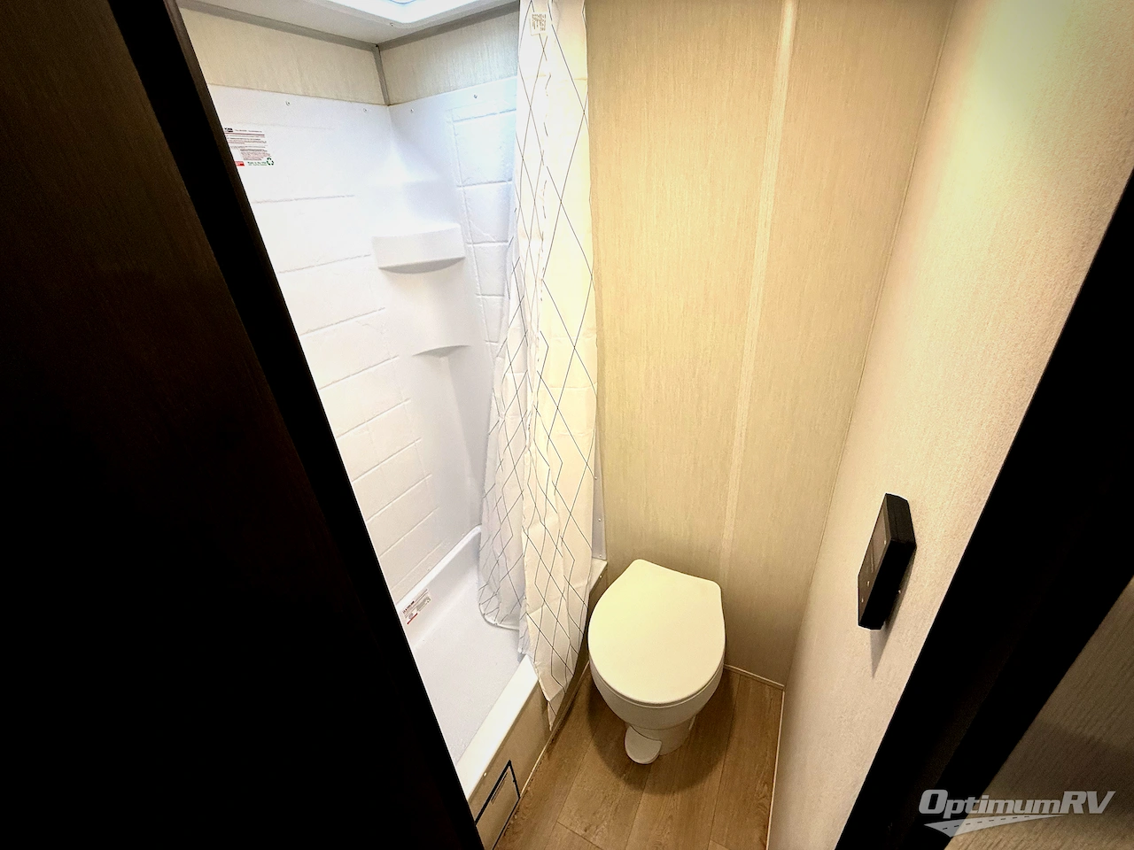 2026 Forest River Cherokee Wolf Pup 16BHSW Photo 14