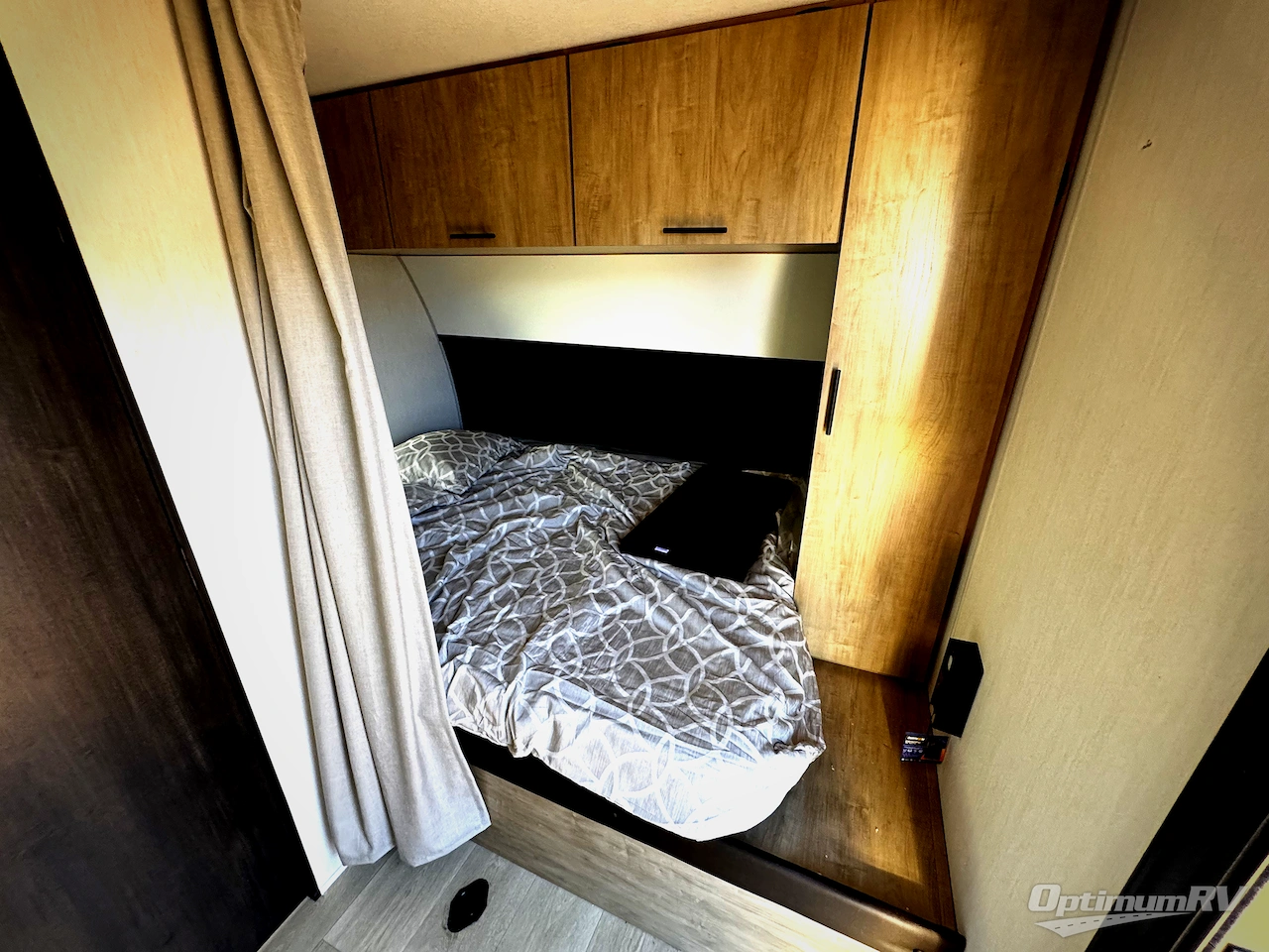 2026 Forest River Cherokee Grey Wolf Black label 18RRBL Photo 2