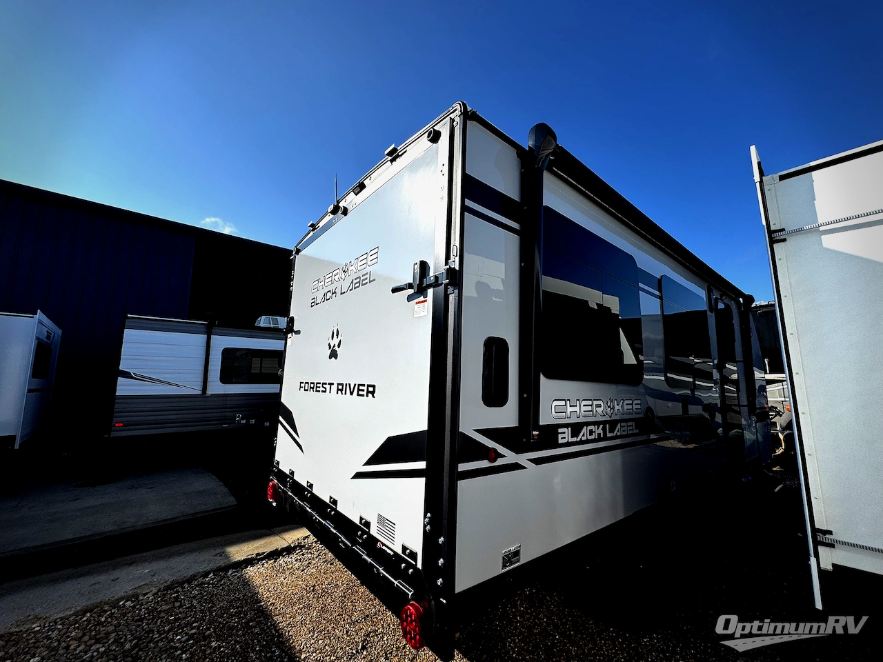 2026 Forest River Cherokee Grey Wolf Black label 18RRBL Photo 3