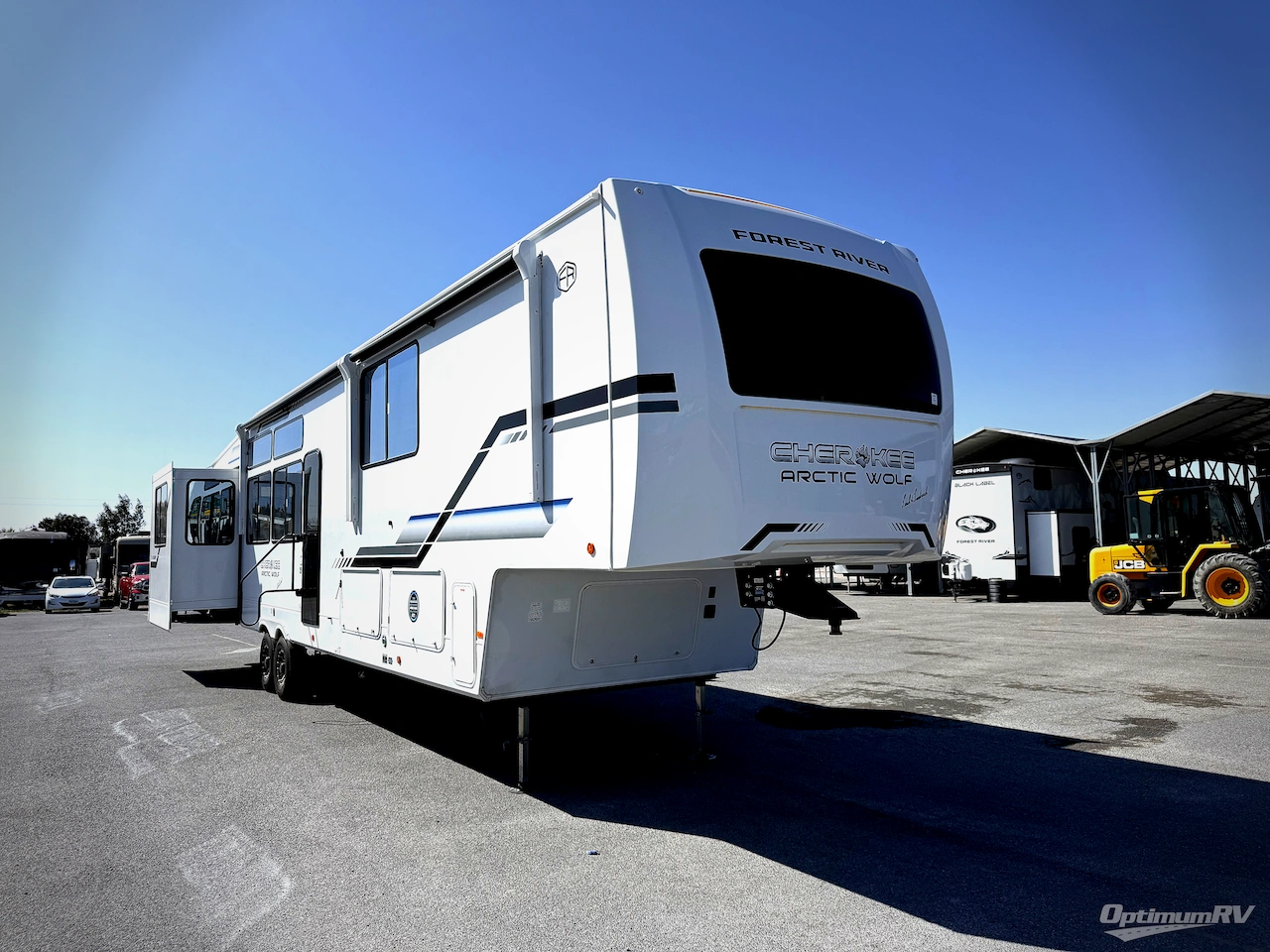 2026 Forest River Cherokee Arctic Wolf 38LEAH.G Photo 1