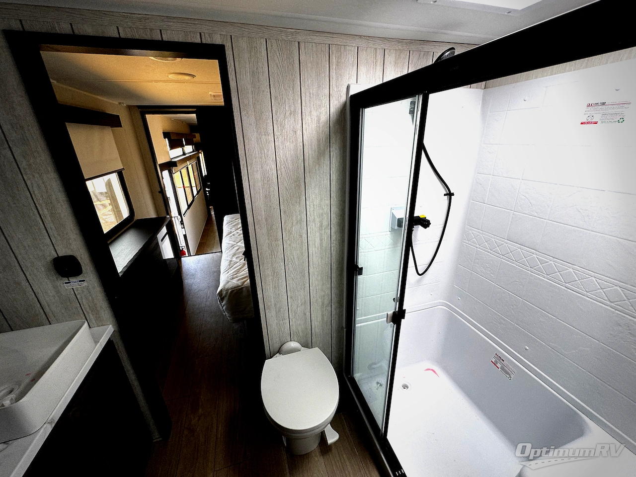 2026 Forest River Cherokee Arctic Wolf 38LEAH.G Photo 20