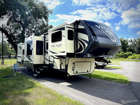 Used 2019 VanLeigh Vilano 375FL Featured Photo