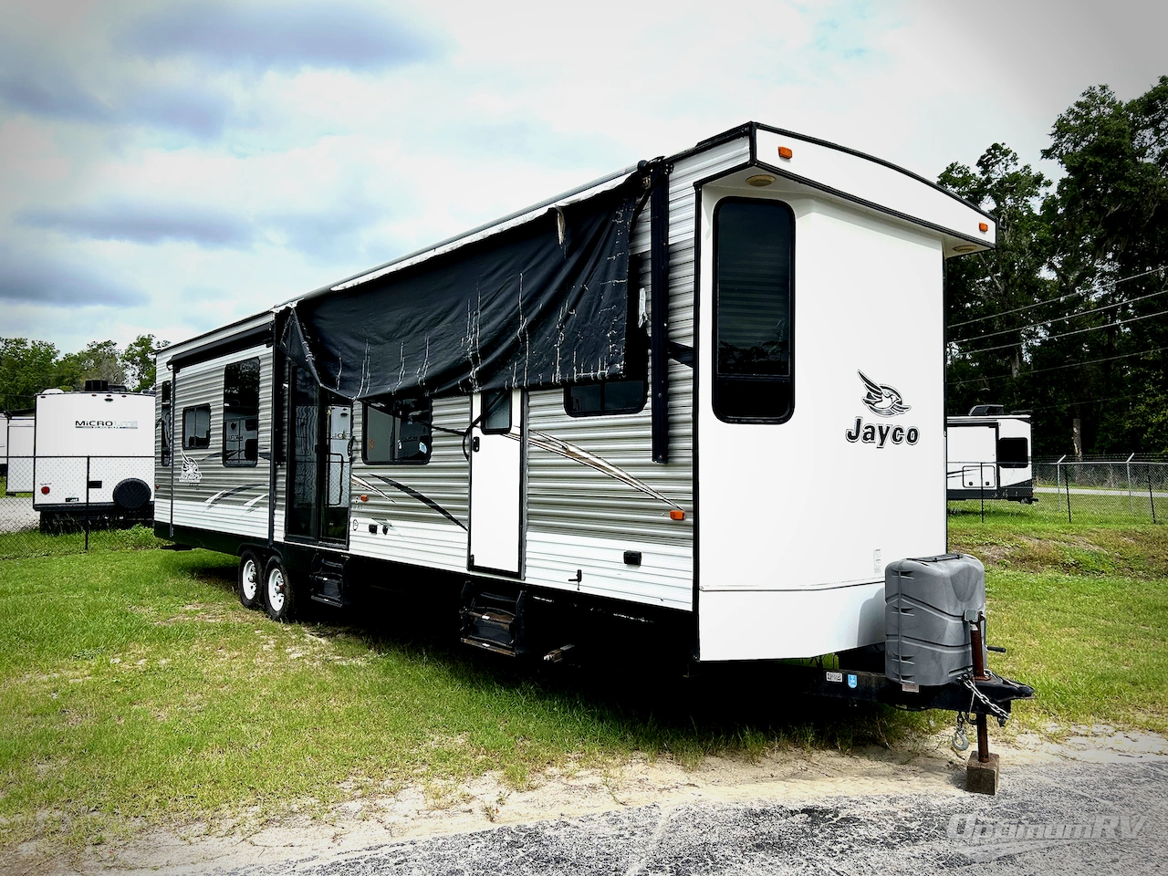 2016 Jayco Jay Flight Bungalow 40BHTS Photo 1