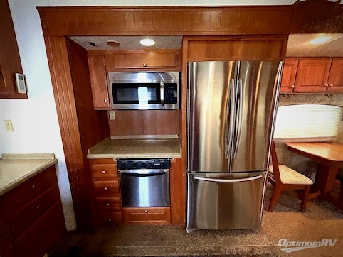 2013 Peterson Excel Winslow 37RKM RV Photo 4