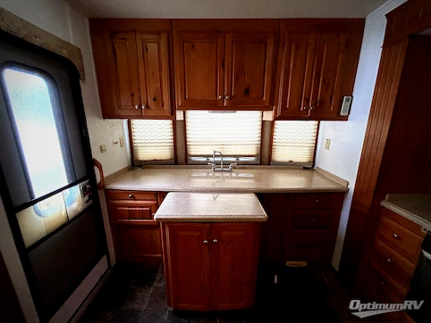 2013 Peterson Excel Winslow 37RKM RV Photo 4