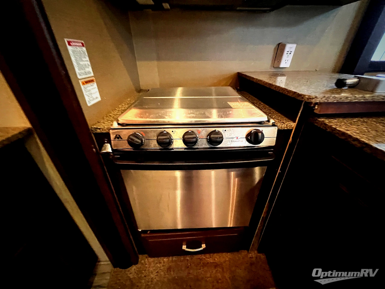 2015 Dutchmen Voltage V3970 Photo 10