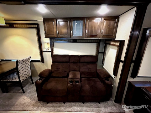 2019 Grand Design Solitude 385GK RV Photo 4