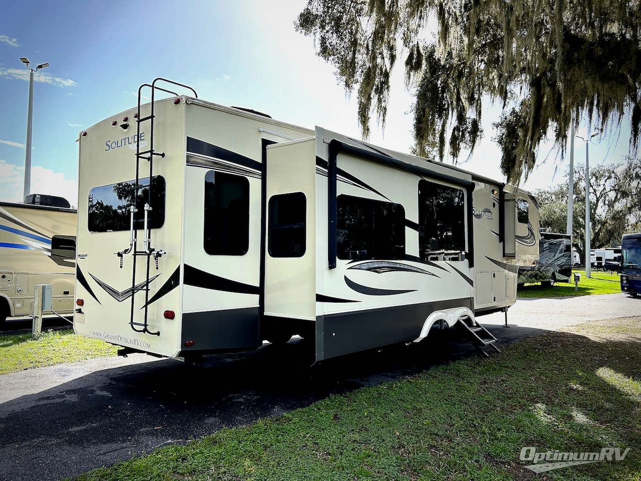 2019 Grand Design Solitude 385GK Photo 2
