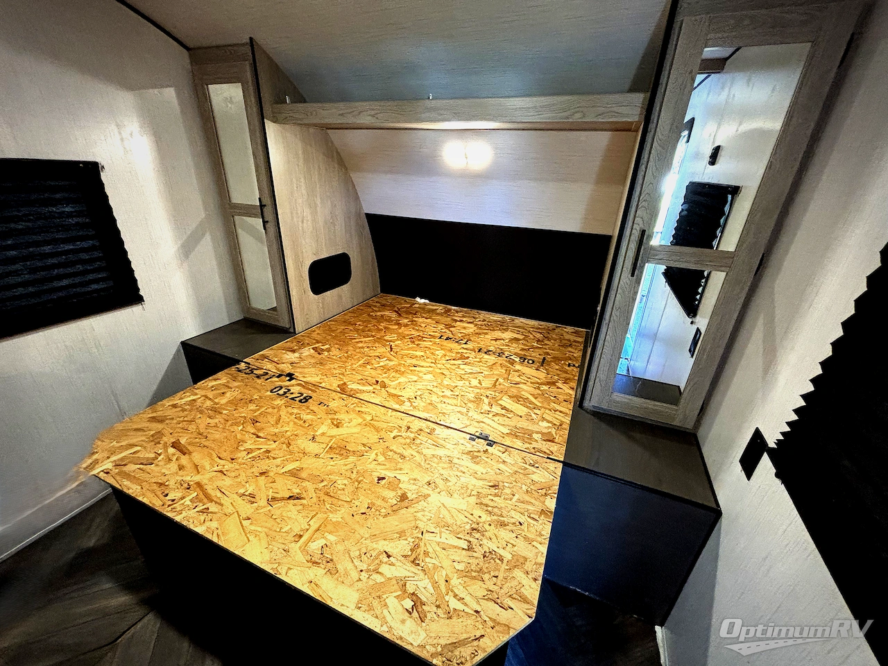2022 Heartland Prowler 320BH Photo 7