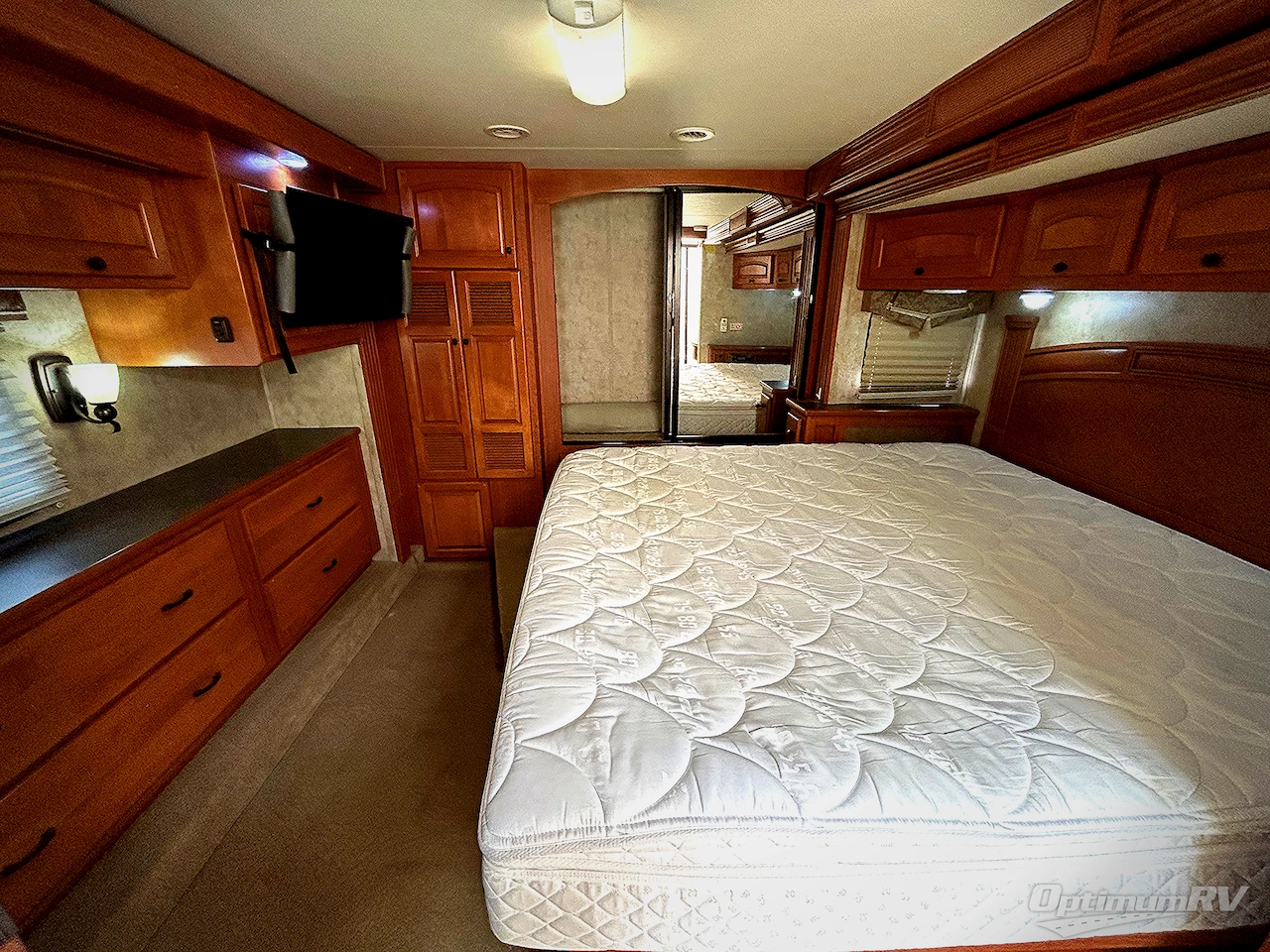 2009 Damon Essence 40B Photo 16