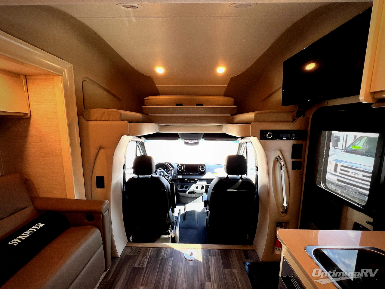 2020 Tiffin Wayfarer 24TW Photo 5