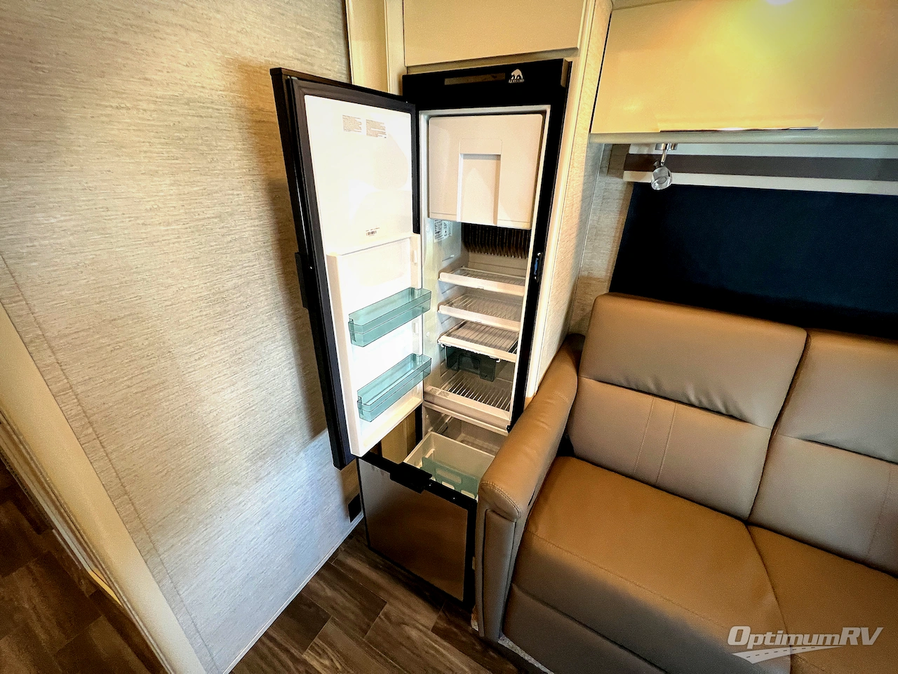 2020 Tiffin Wayfarer 24TW Photo 13