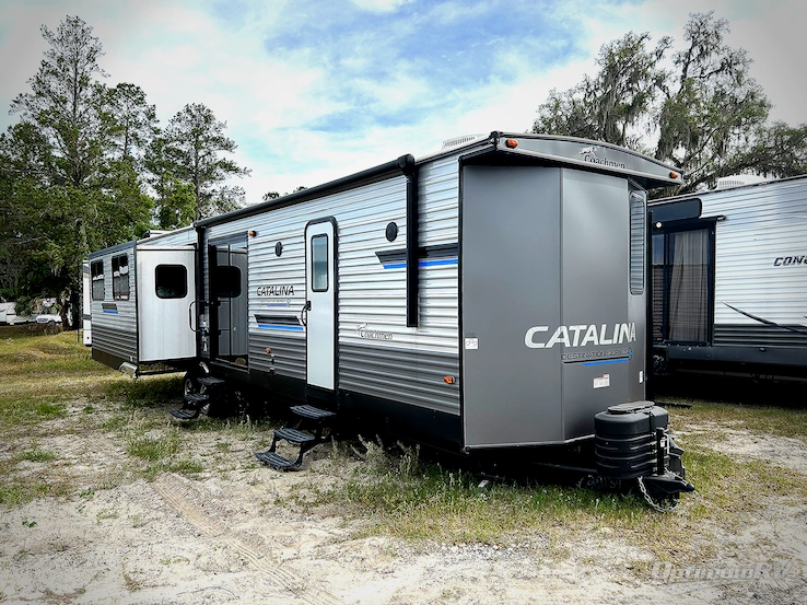 2023 Coachmen Catalina Destination Series 39RLTS RV Photo 1