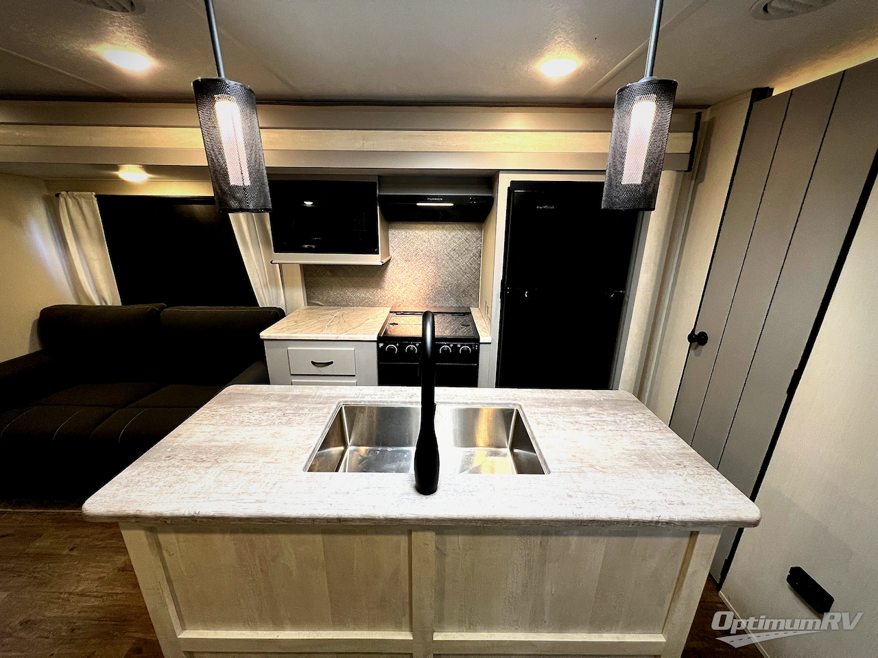 2021 Forest River Vibe 34BH Photo 16