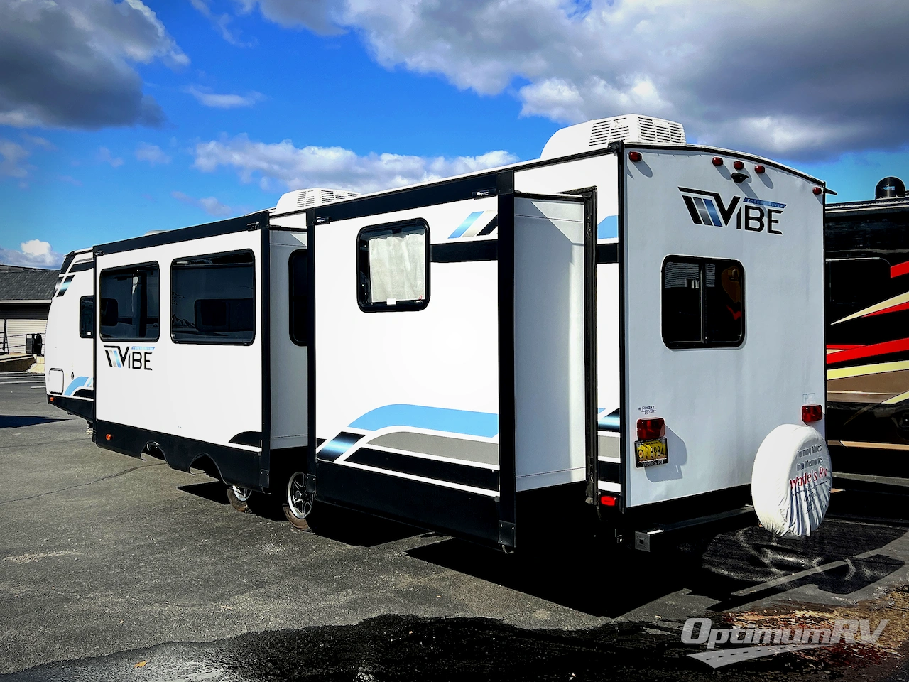 2021 Forest River Vibe 34BH Photo 2