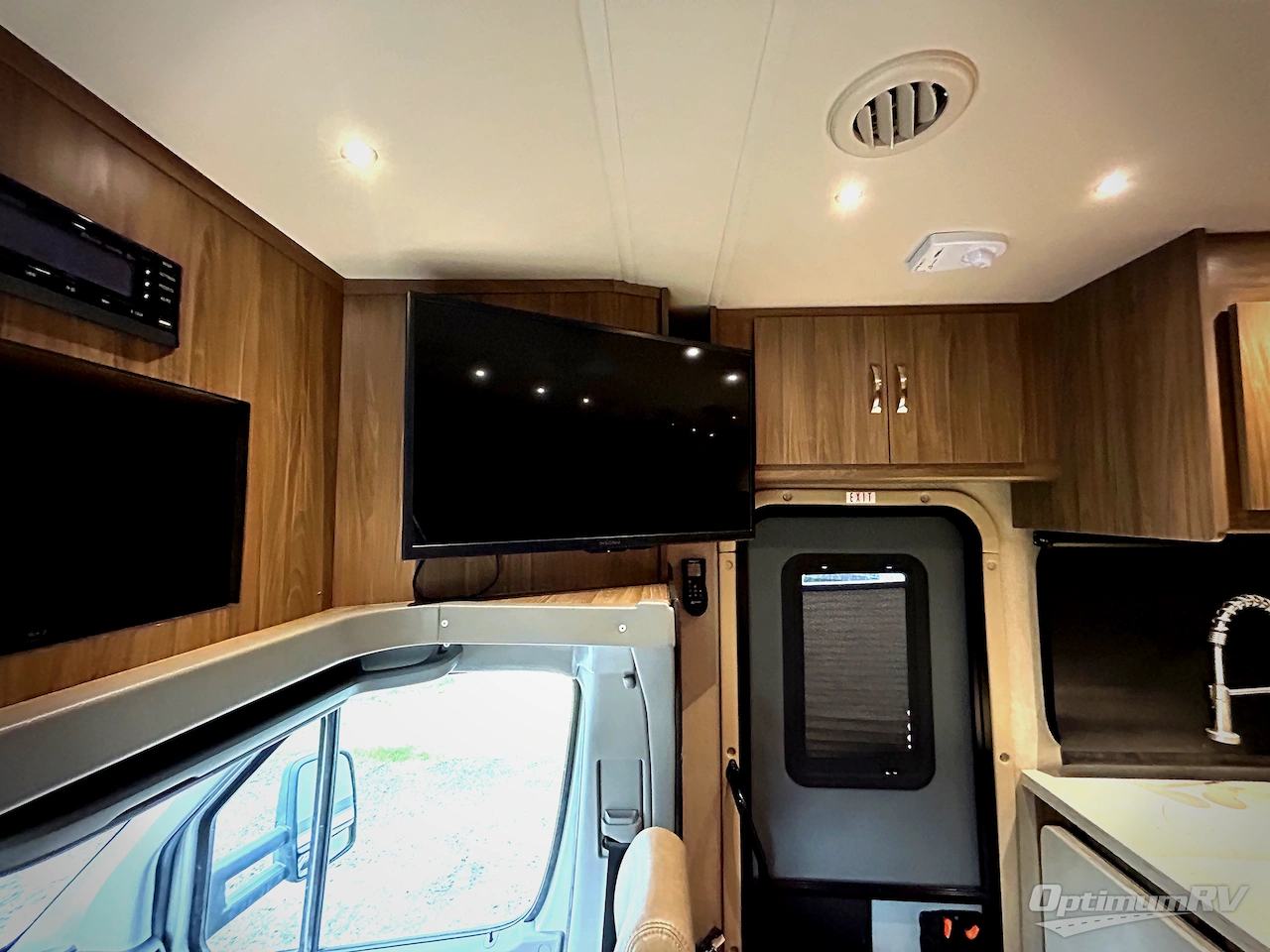 2019 Dynamax isata 3 24FW Photo 10