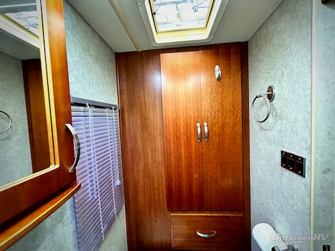 2008 Fleetwood Pulse 24A RV Photo 4