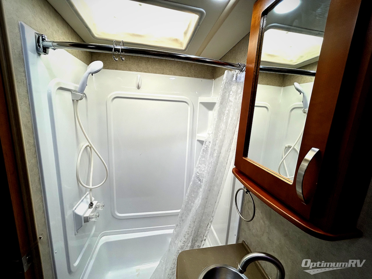 2008 Fleetwood Pulse 24A Photo 12