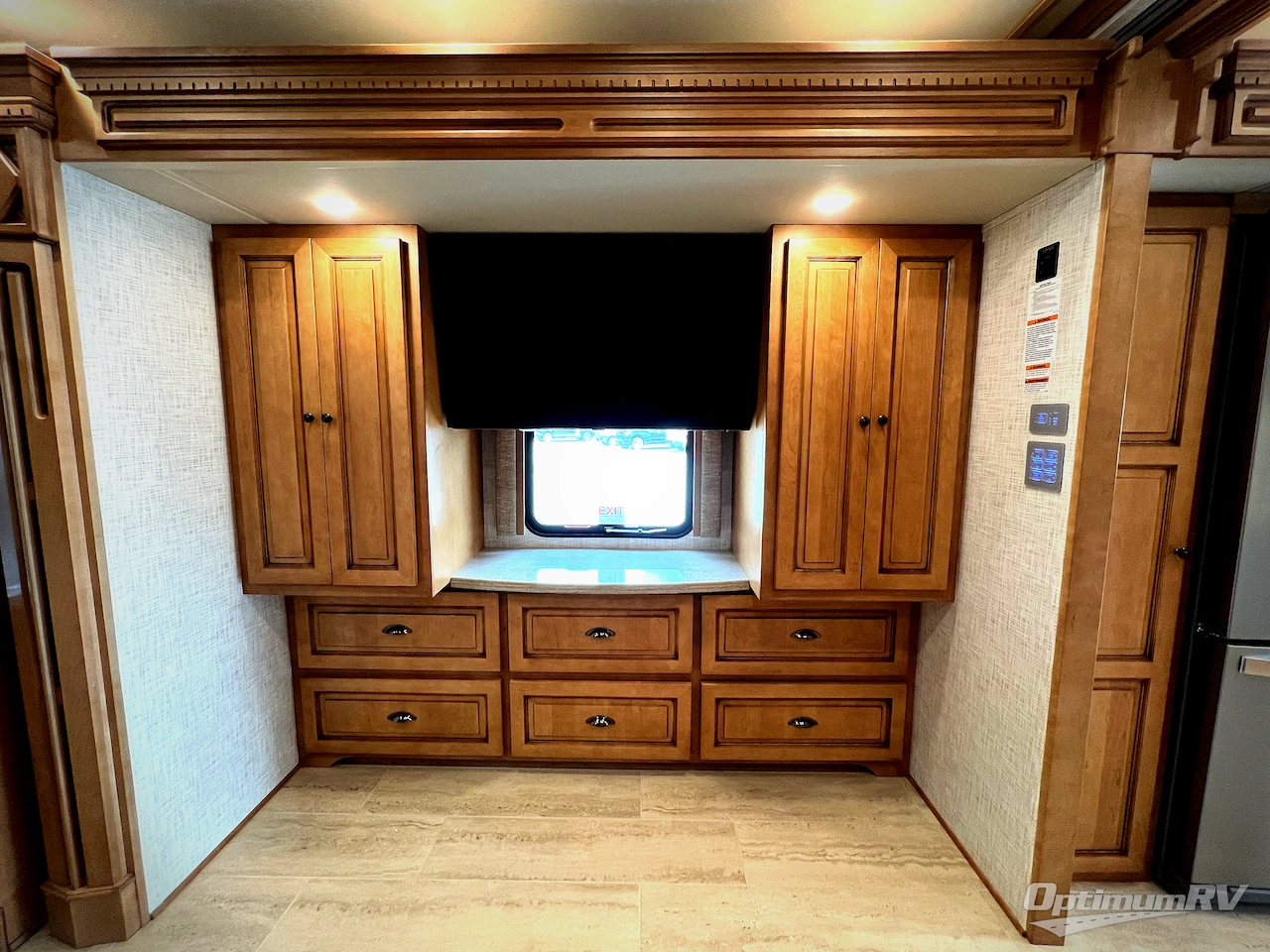 2022 Newmar Dutch Star 4081 Photo 25