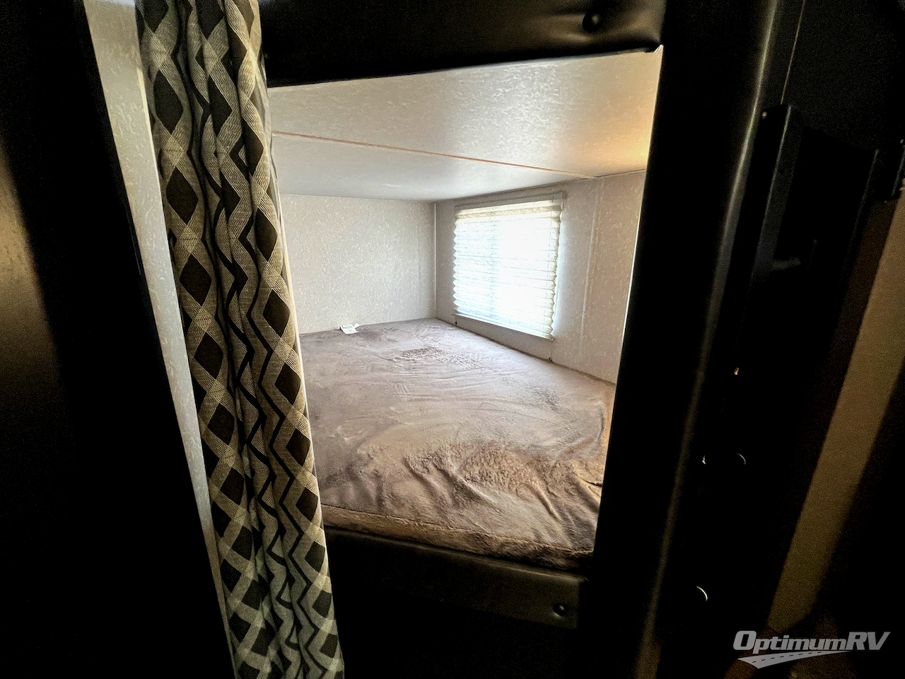 2022 Forest River Cherokee Grey Wolf 26DBH Photo 19