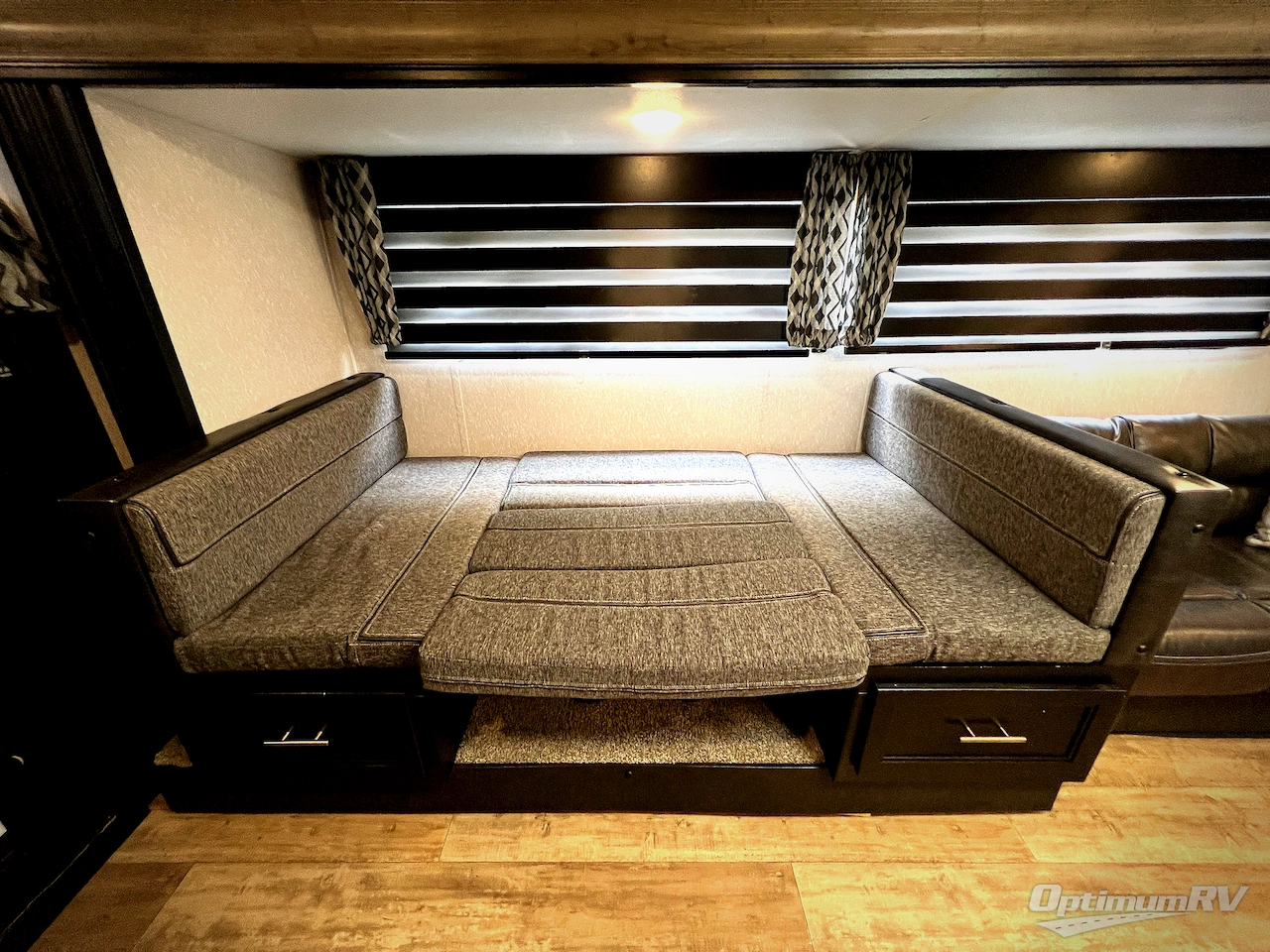 2022 Forest River Cherokee Grey Wolf 26DBH Photo 8