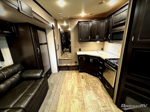 2018 KZ Durango 1500 D259RDD RV Photo 2