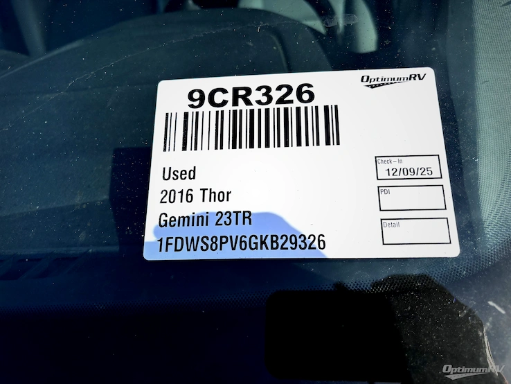 2016 Thor Gemini 23TR RV Photo 1