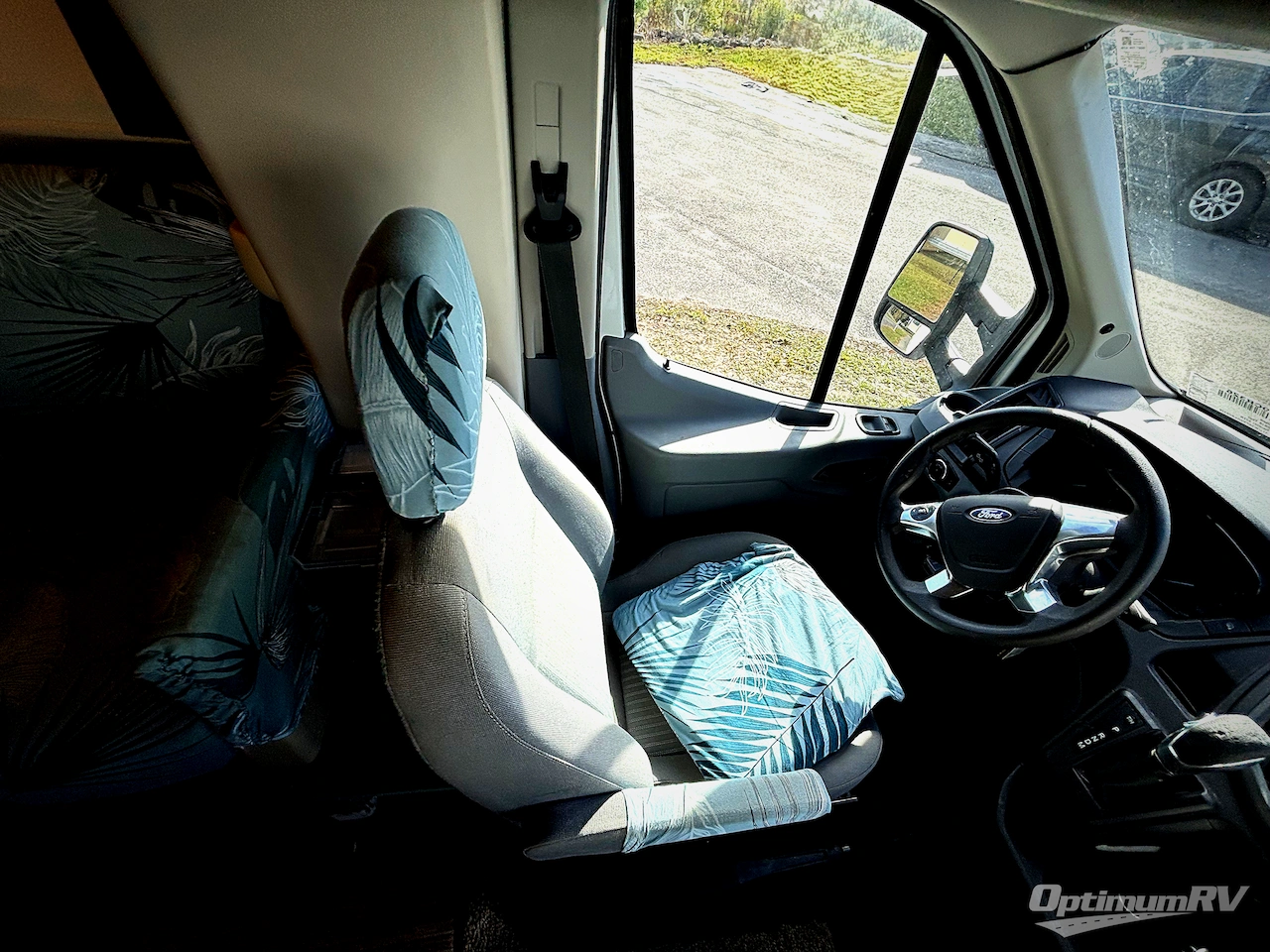 2016 Thor Gemini 23TR Photo 8