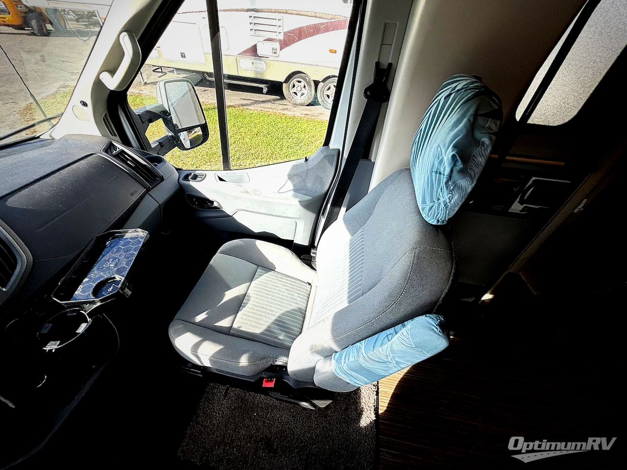 2016 Thor Gemini 23TR Photo 10