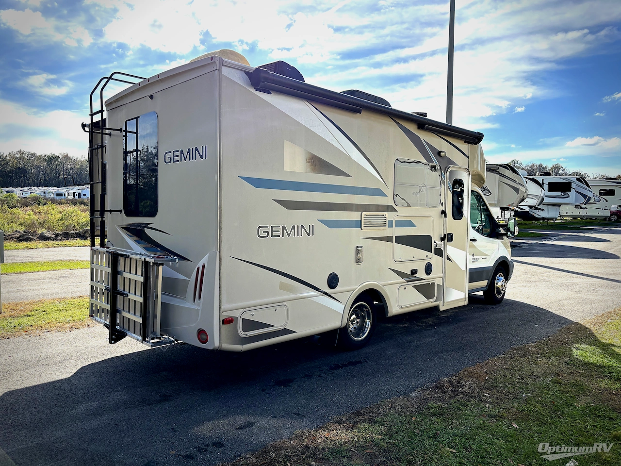 2016 Thor Gemini 23TR Photo 16