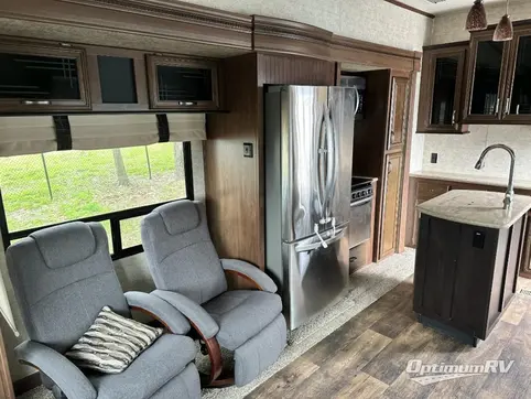 2016 Forest River Sandpiper 343RSOK RV Photo 3