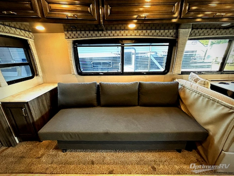 2021 Holiday Rambler Vacationer 35K RV Photo 2