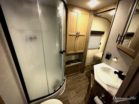 2022 Forest River Cherokee Alpha Wolf 26RL-L RV Photo 3