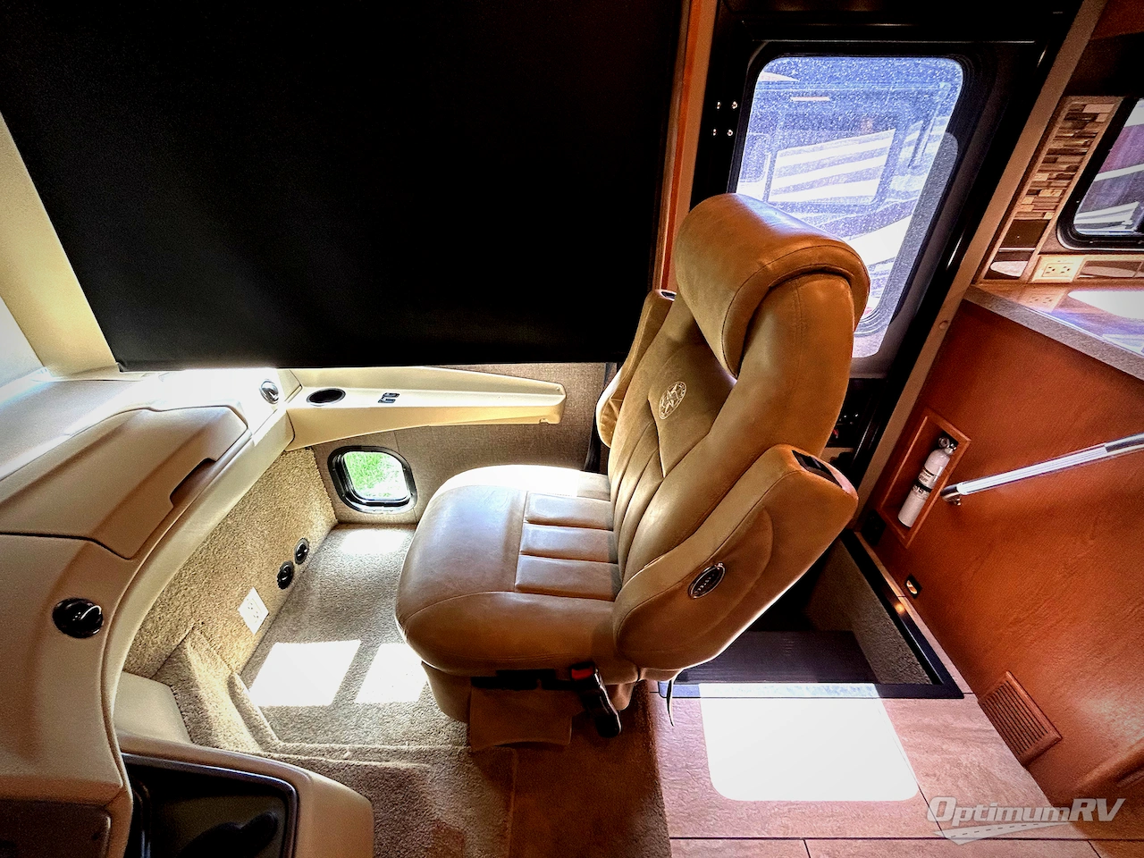2017 Tiffin Allegro 32 SA Photo 9