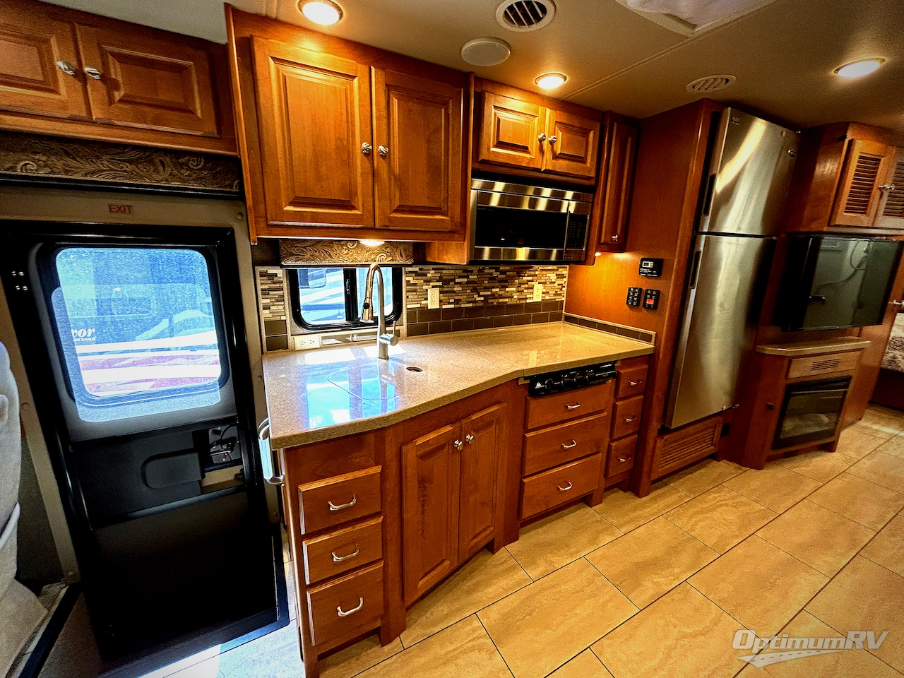 2017 Tiffin Allegro 32 SA Photo 11