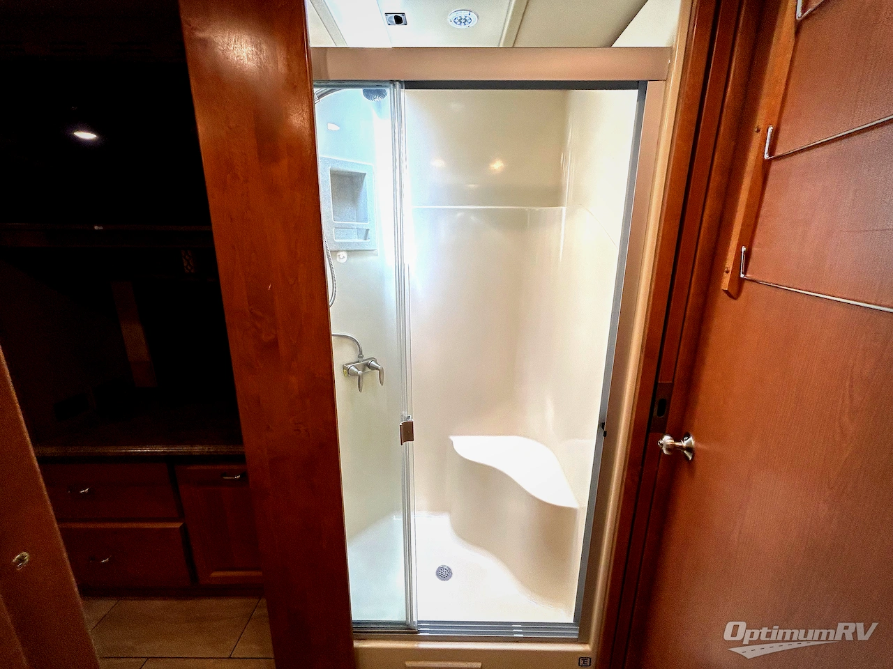2017 Tiffin Allegro 32 SA Photo 17
