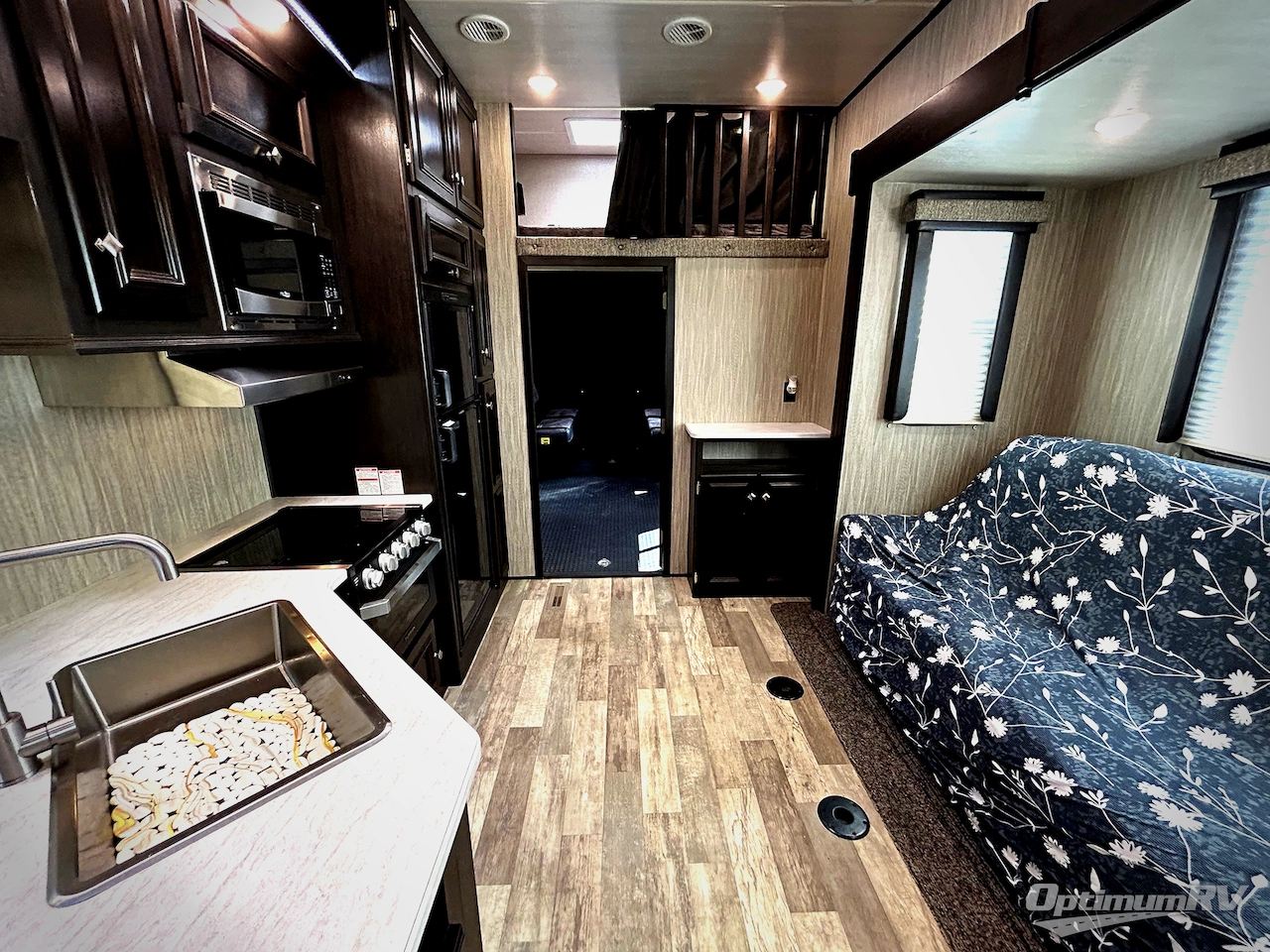 2019 Heartland Fuel 335 Photo 4