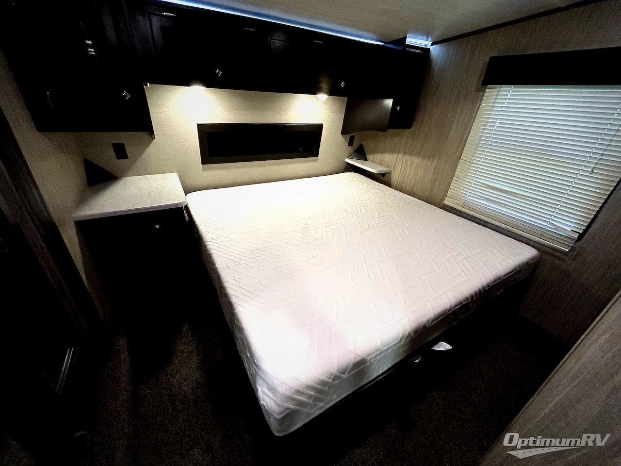 2019 Heartland Fuel 335 Photo 8