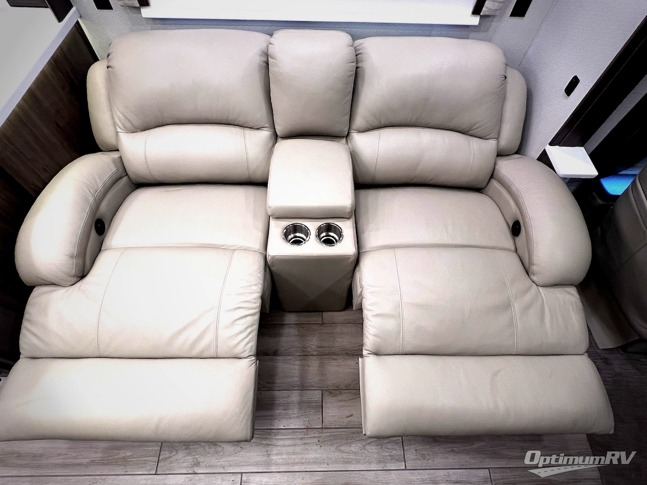 2024 Entegra Aspire 44R Photo 21