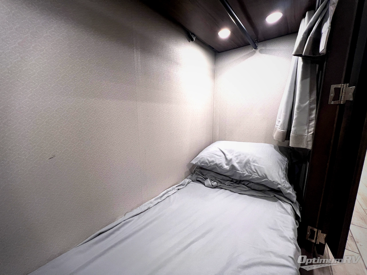 2024 Entegra Aspire 44R Photo 46