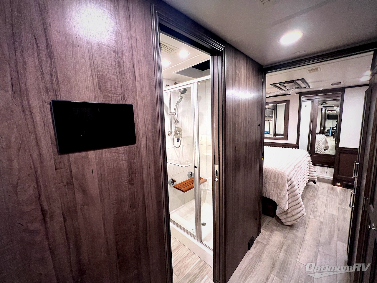 2024 Entegra Aspire 44R Photo 48