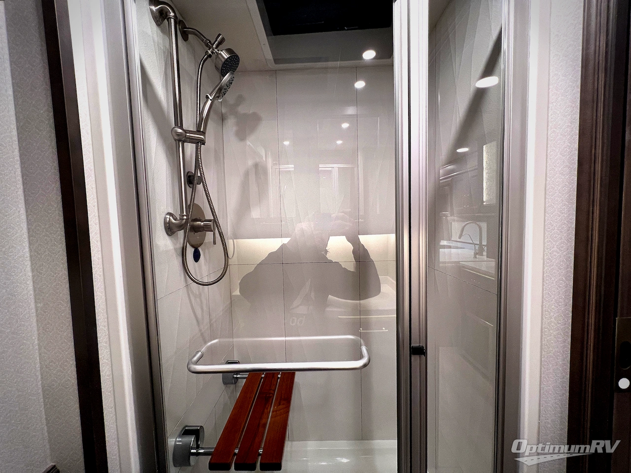 2024 Entegra Aspire 44R Photo 54