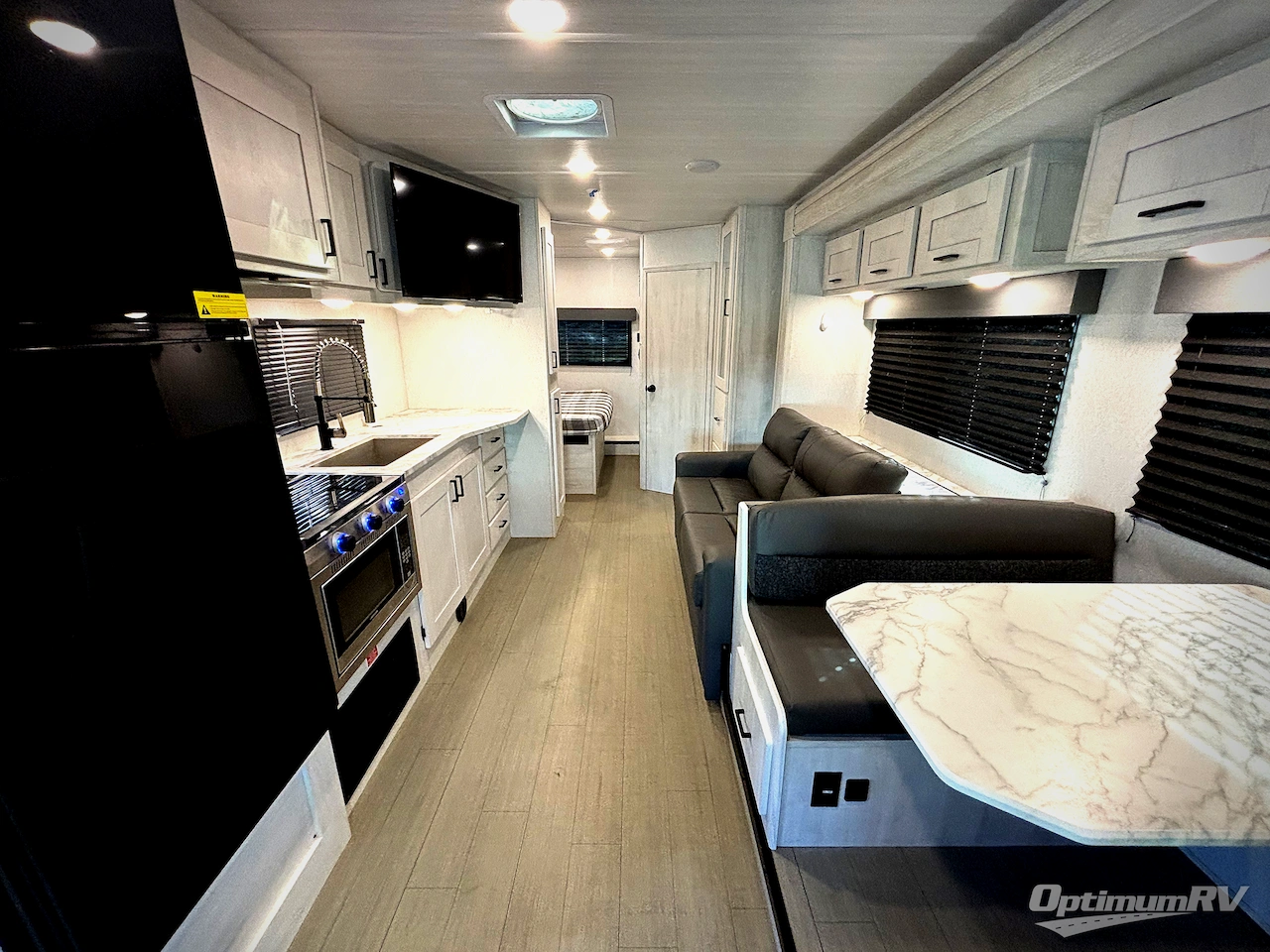 2023 East To West Entrada 2900DS Photo 2